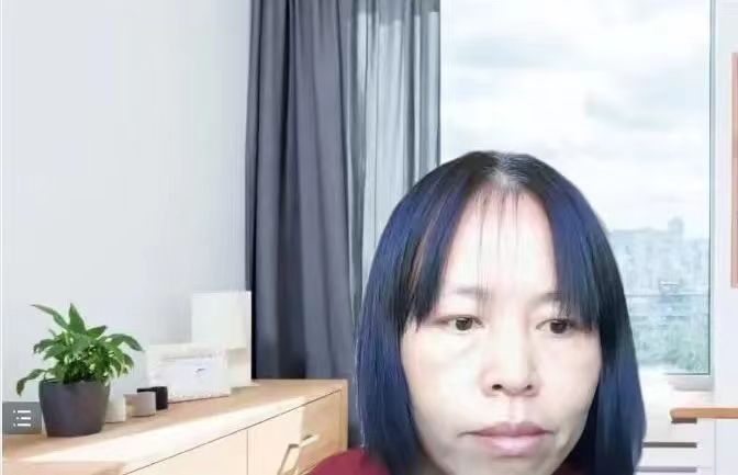 7833